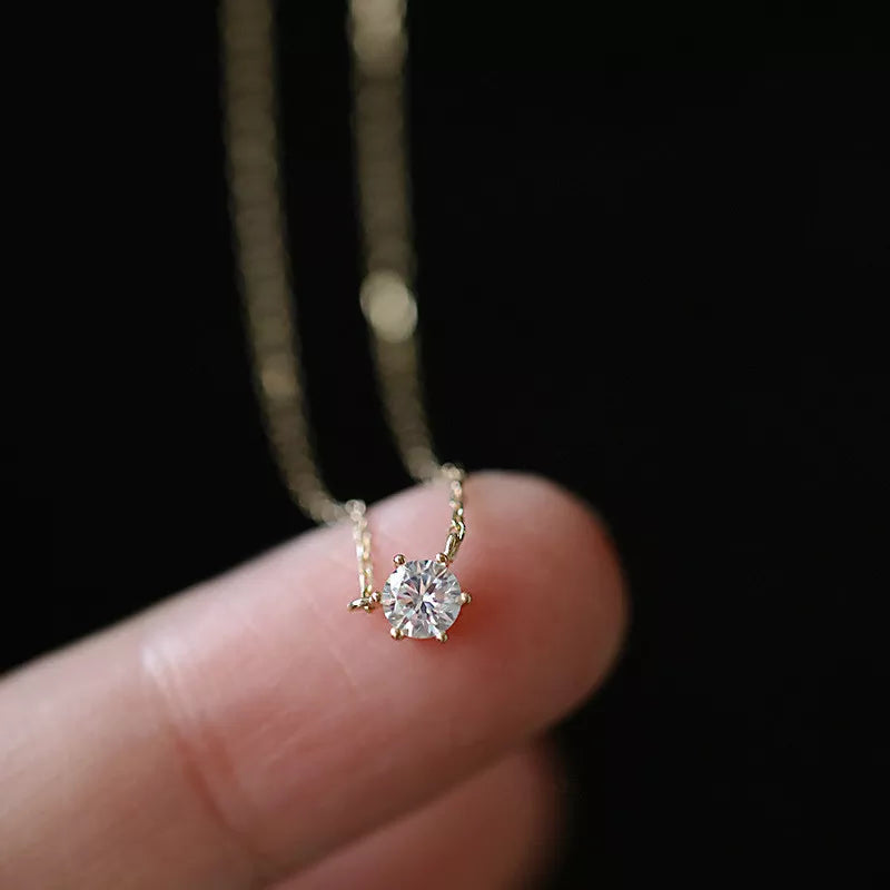 Alice - Dainty Diamond Necklace