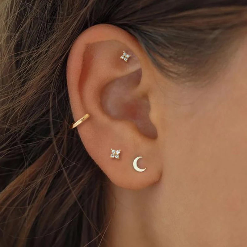 Dainty Flower Stud Earrings