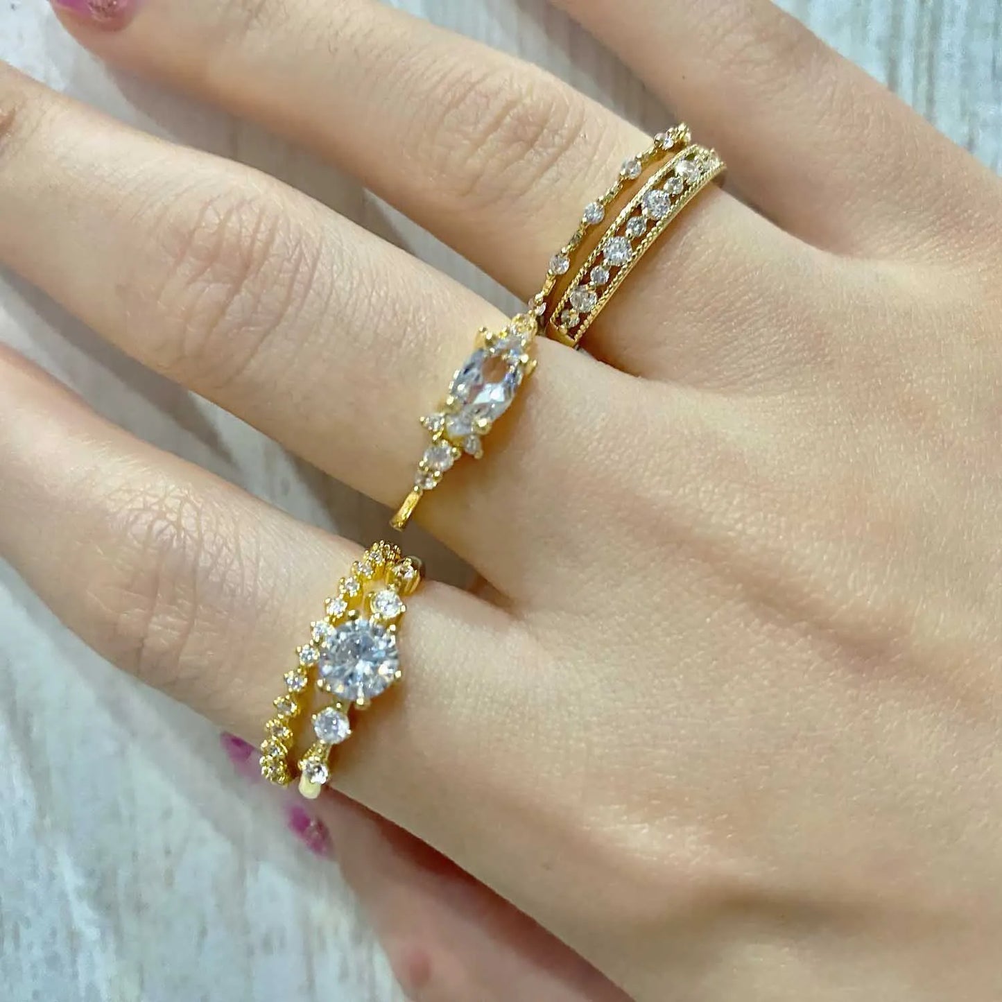 Dainty Noble Rings Set