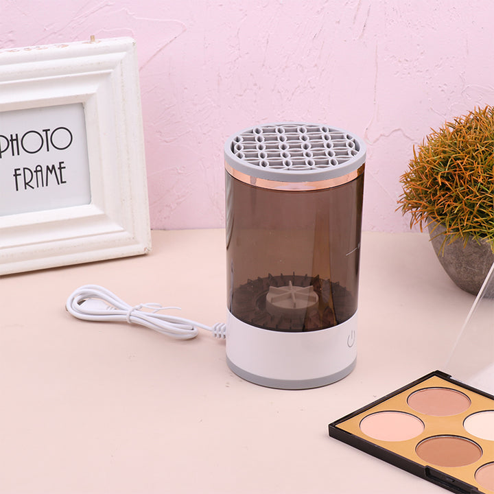 Chic Boutique - Portable Makeup Brush Cleaner